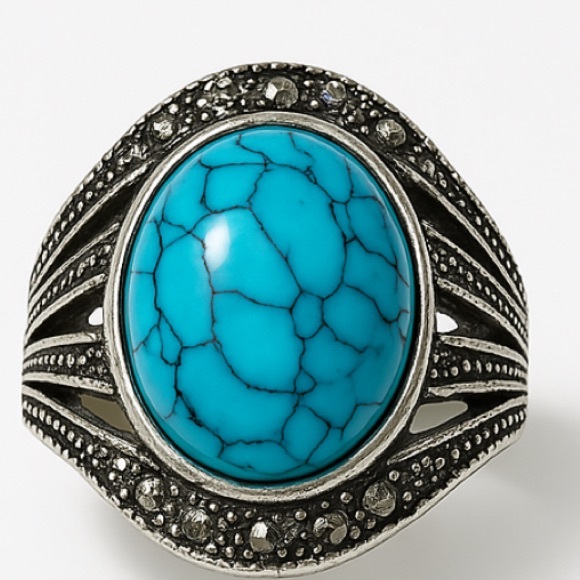 Jewelry - New Blue Turquoise and Silver Ring with Rhinestones